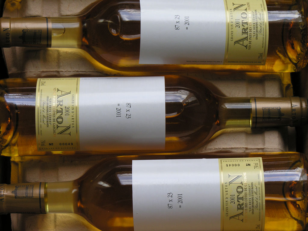 Claude Closky, ‘87 x 23’, 2002, wine bottle label for the Domaine d’Arton, Lectour.